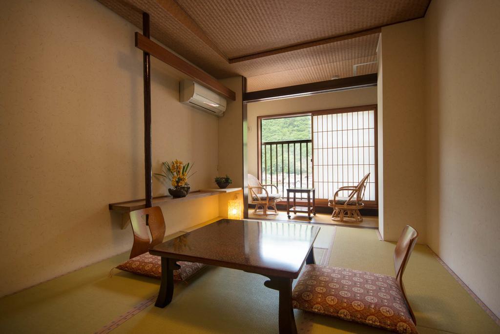 Hotel Yamamizuki Urara Tsutaya Kiso Pokoj fotografie